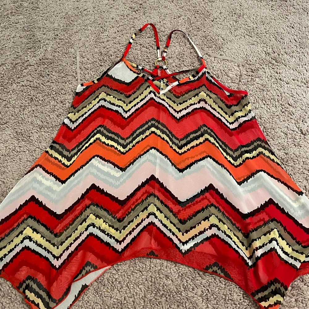 Colorful sleeveless blouse